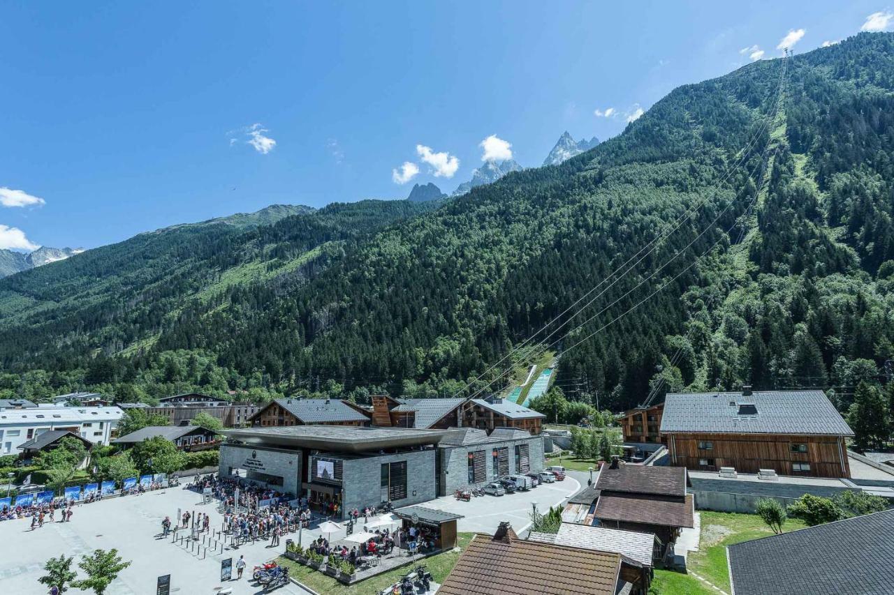 Apartment Midi Loft - A Central Chamonix Mountain Haven Dış mekan fotoğraf